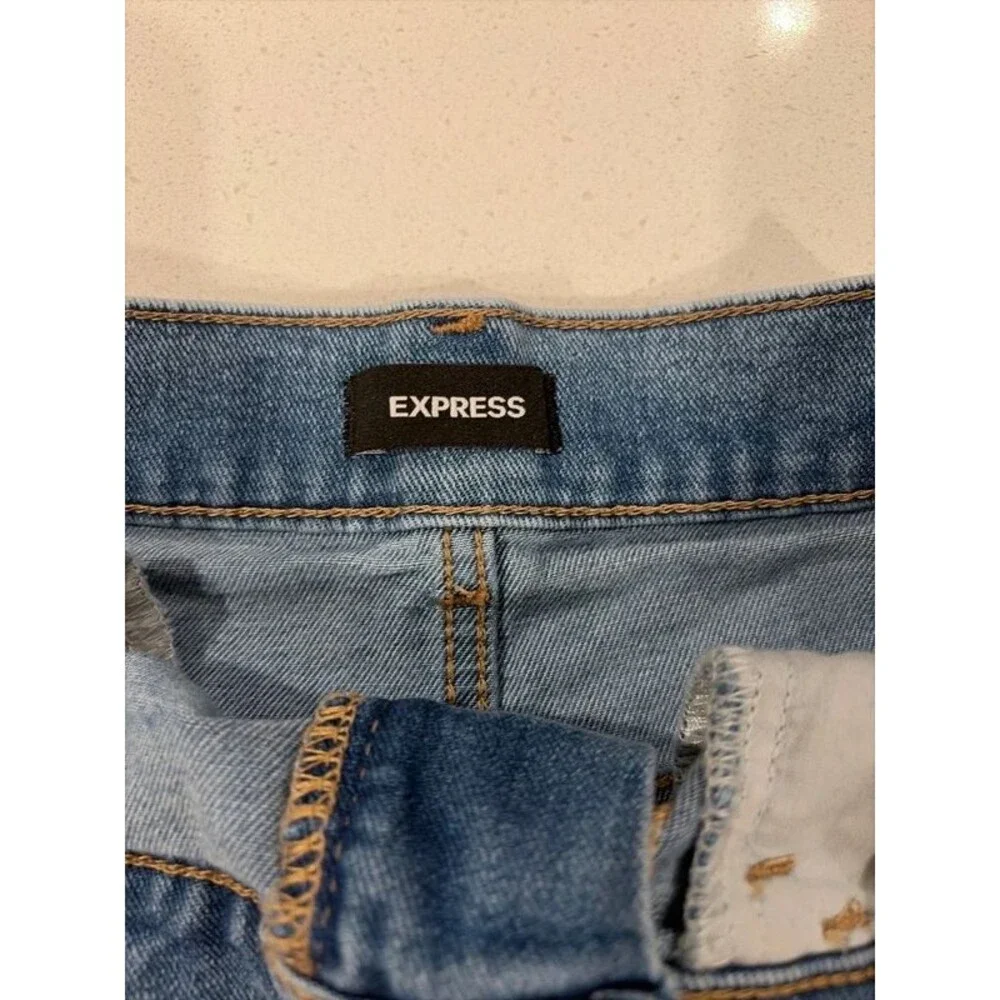 New Express Cutoff style Short